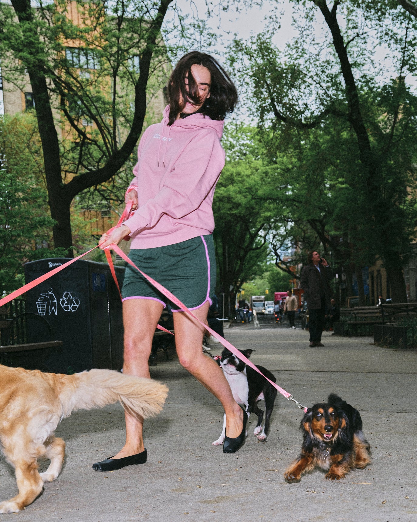 You Look Good Leash – Glossier